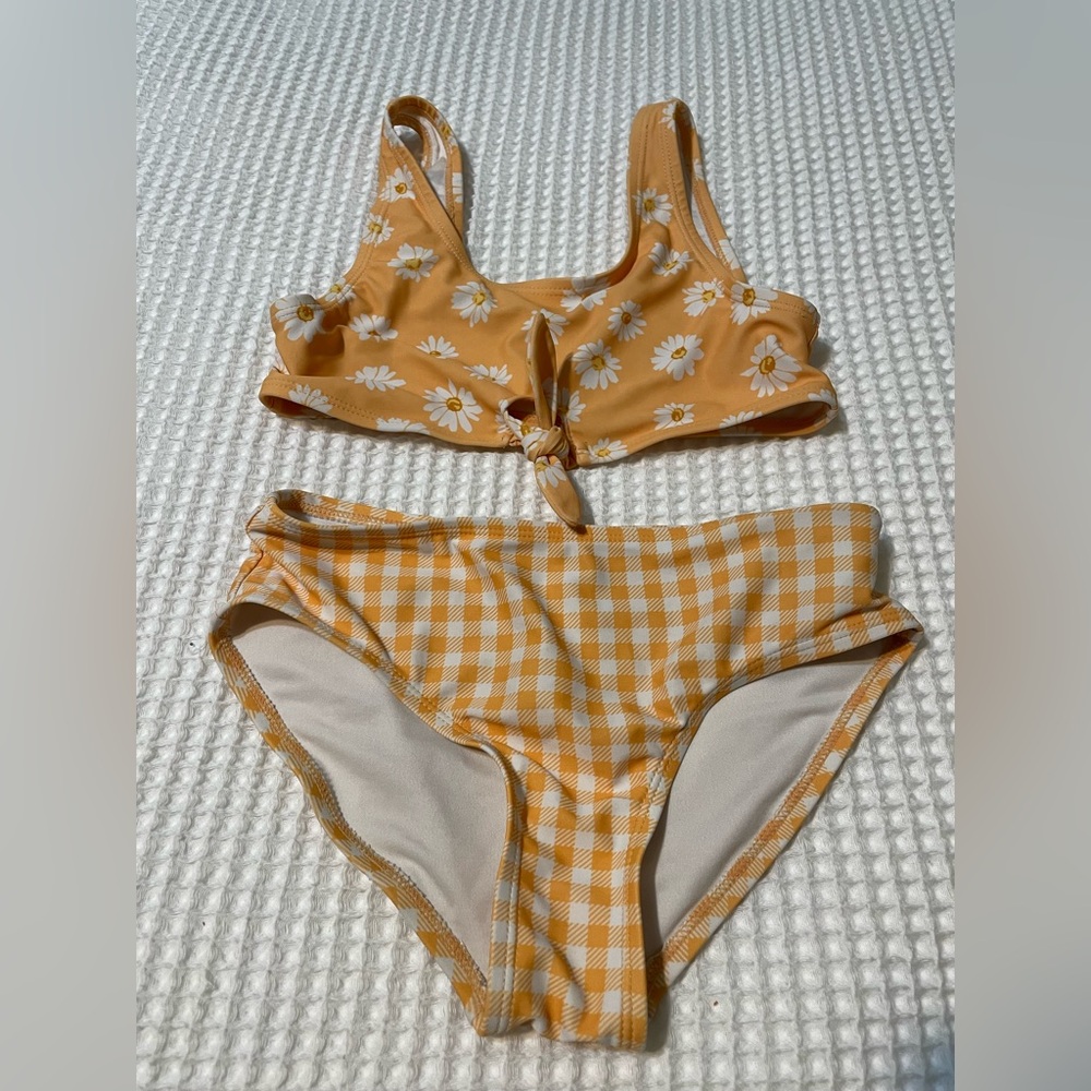 Old Navy - Girl’s Floral and Gingham Bikini Set